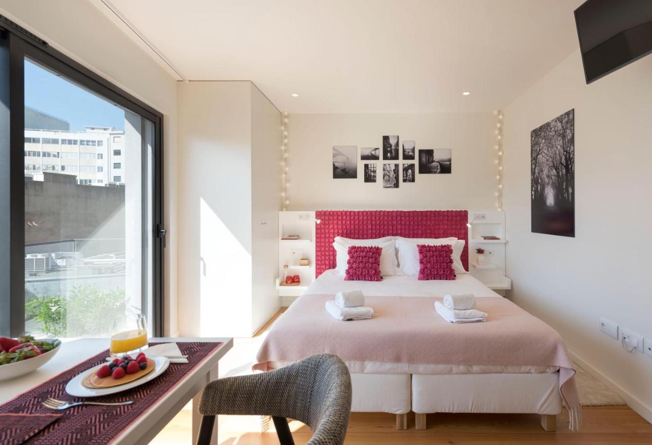 Lovelystay - Heart Of D. Pedro Apartments IV ポルト エクステリア 写真