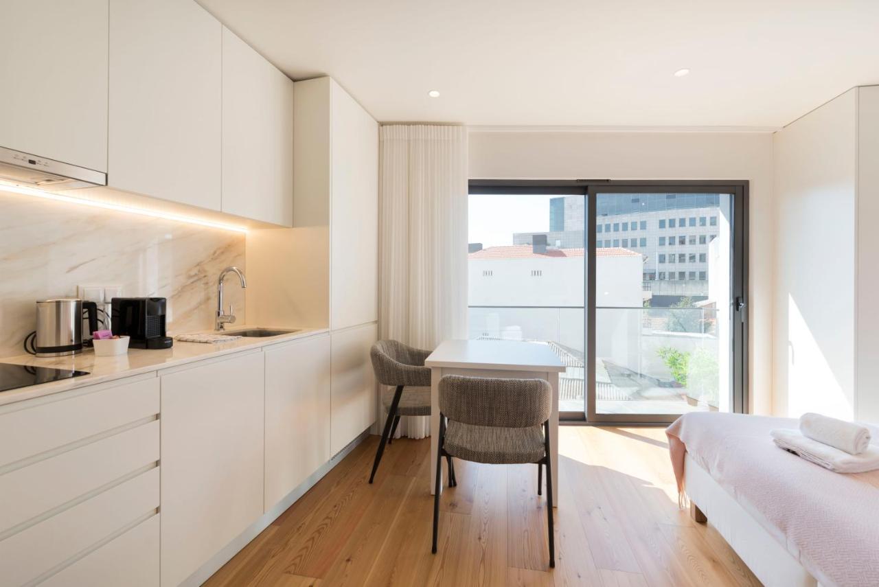 Lovelystay - Heart Of D. Pedro Apartments IV ポルト エクステリア 写真