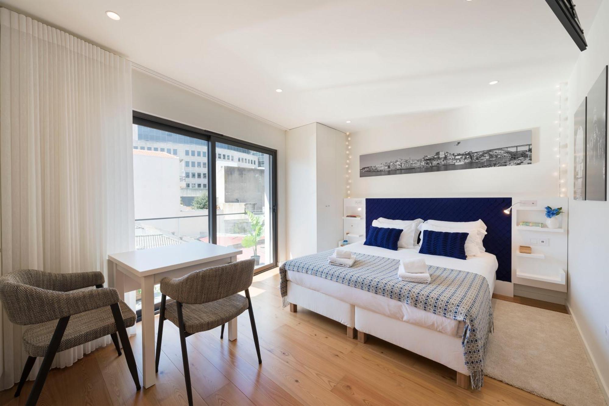 Lovelystay - Heart Of D. Pedro Apartments IV ポルト エクステリア 写真