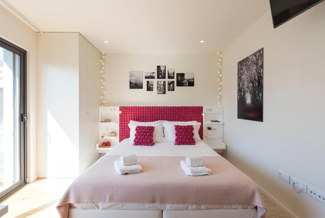 Lovelystay - Heart Of D. Pedro Apartments IV ポルト エクステリア 写真